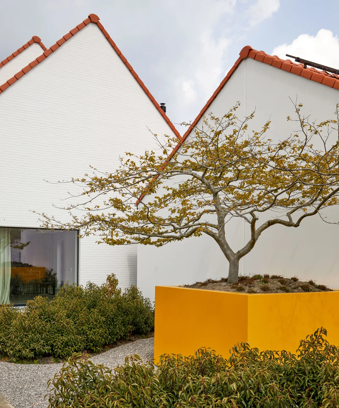Project DHD, lichtrijk interieur in Calacatta Grigio en bleke eik — foto 23 van 24